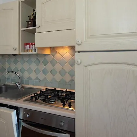 Welcomely - Giuanne Secche Apartment