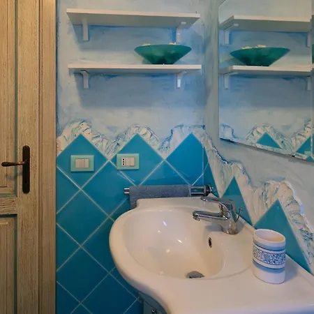 Welcomely - Giuanne Secche Apartment